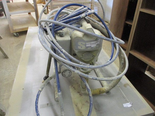 lot 185 image: STX Sprayer
