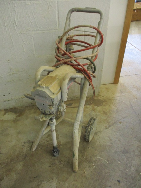 lot 192 image: Wagner Airless Sprayer