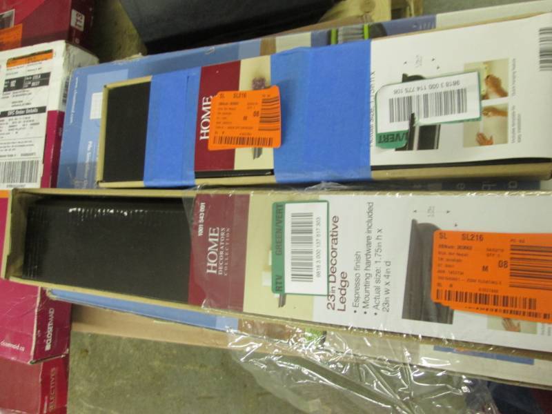 lot 20 image: Lot of 2 Decorative Shelves...