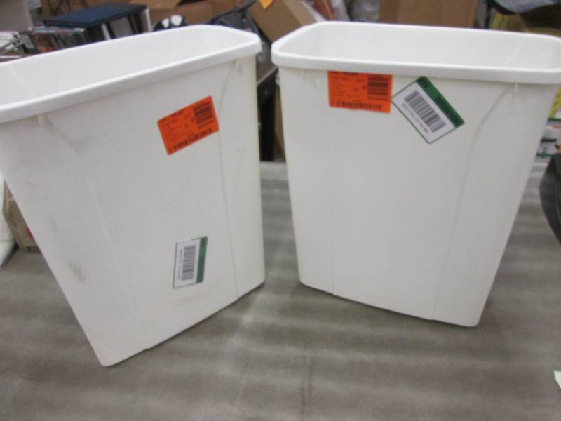 lot 53 image: 2 Knape & Vogt 16 in. H x 14 in. W ...
