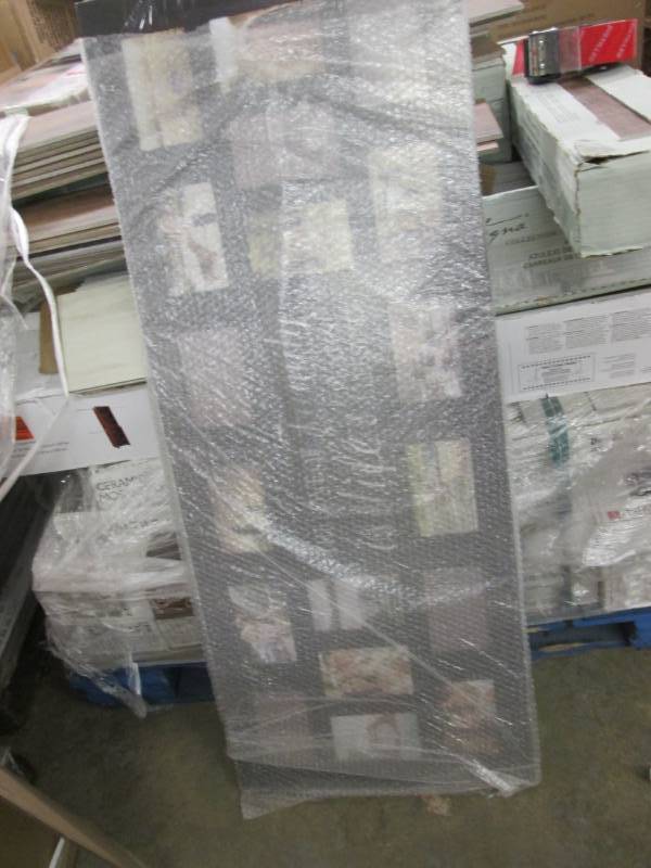 lot 79 image: Pinnacle Family 4 in. x 6 in. Black...
