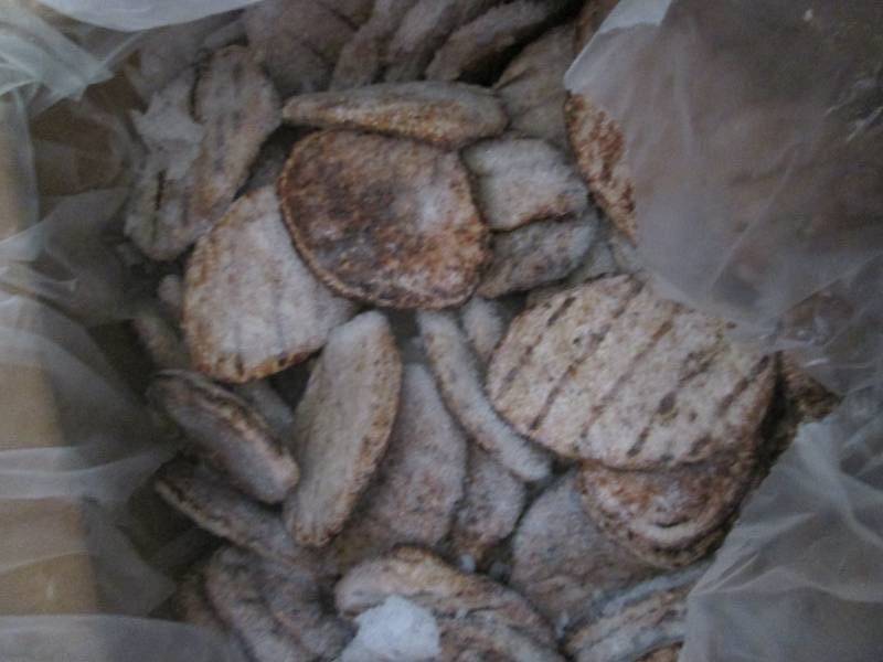lot 173 image: 30 lb Case Frozen Pre-cooked Beef P...
