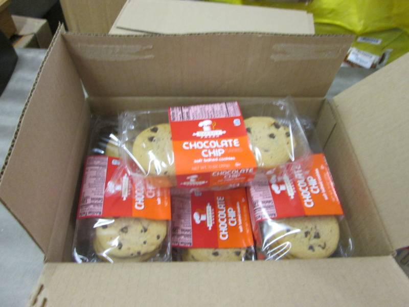 lot 182 image: 2 Cases of Bakery Fresh Chocolate C...