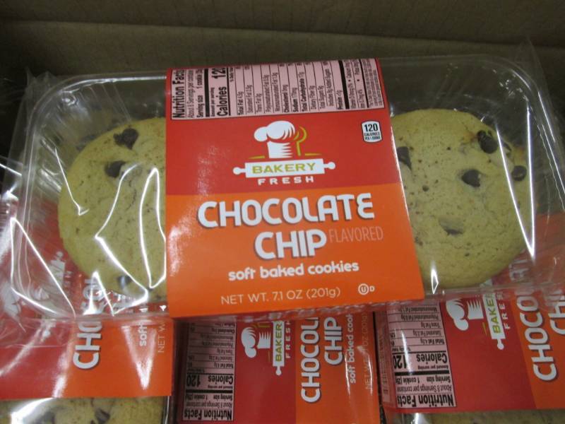 lot 183 image: 2 Cases of Bakery Fresh Chocolate C...