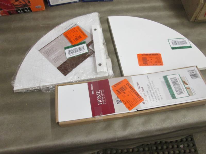lot 252 image: Lot of 3 White Shelves...