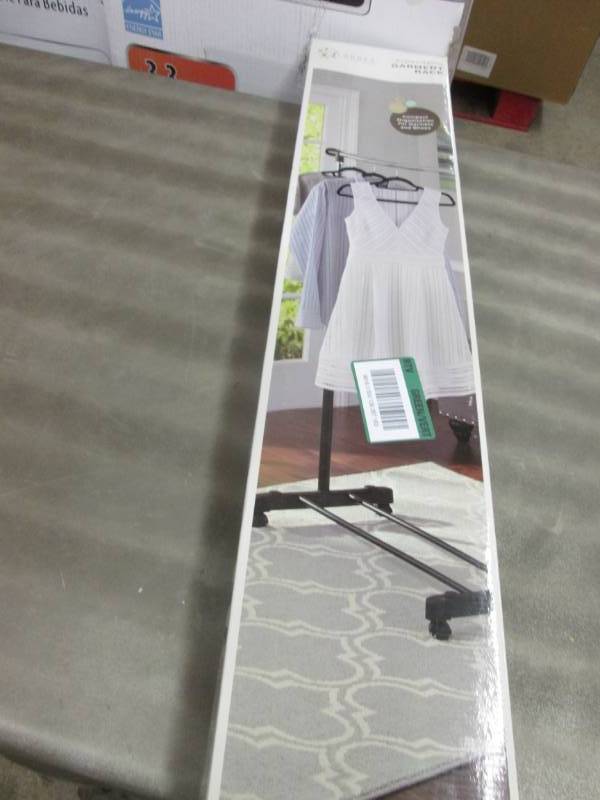lot 274 image: Order Home Collection 56 in. x 67.5...