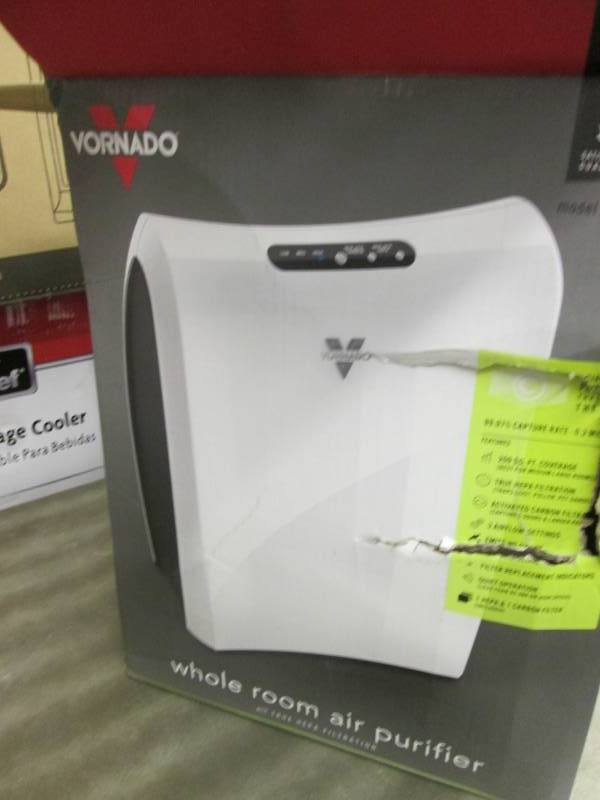 lot 309 image: Vornado AC350 True HEPA Whole Room ...