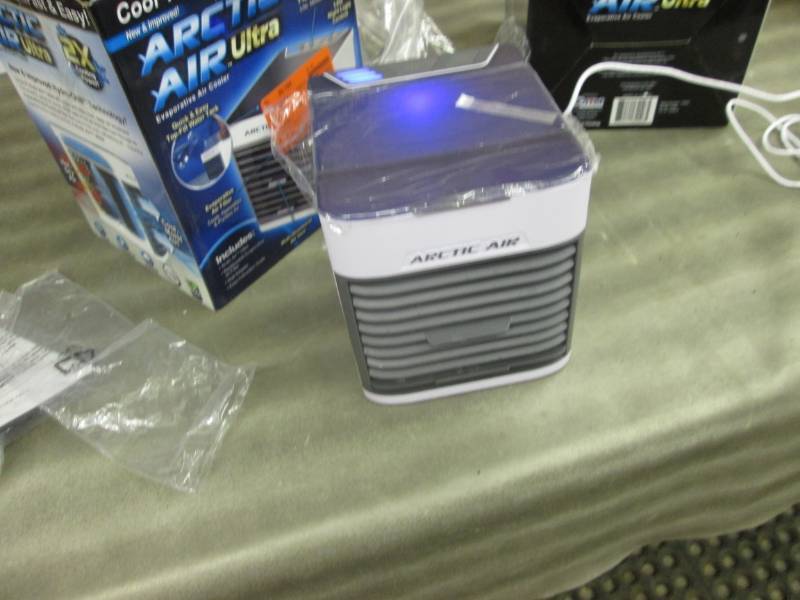 lot 317 image: Arctic Air Ultra 677 CFM Compact Po...