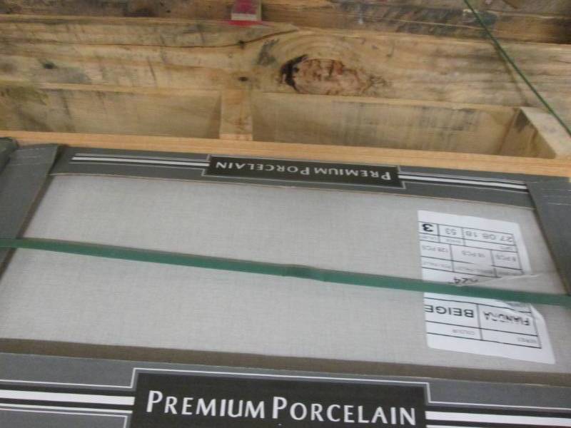 lot 334 image: 8 Cases MSI Fiandra Beige 12 in. x ...