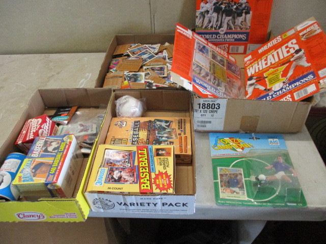 lot 12 image: Sports cards and collectibles