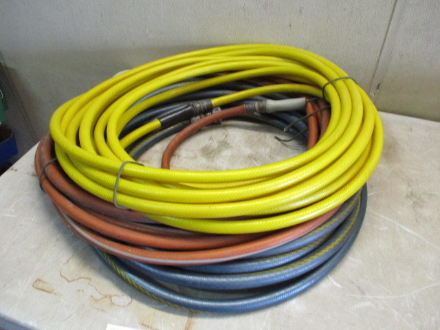 lot 130 image: Hoses