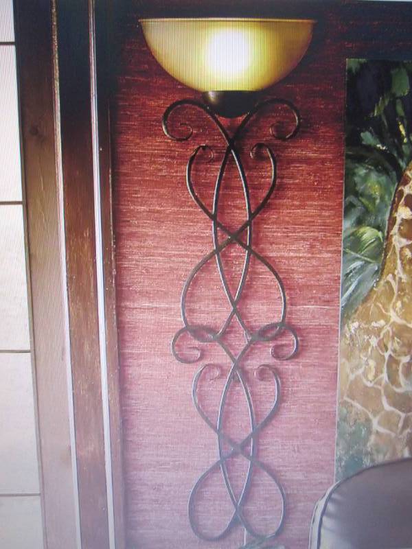 lot 13 image: Luxury Scroll Wallchiere open box R...