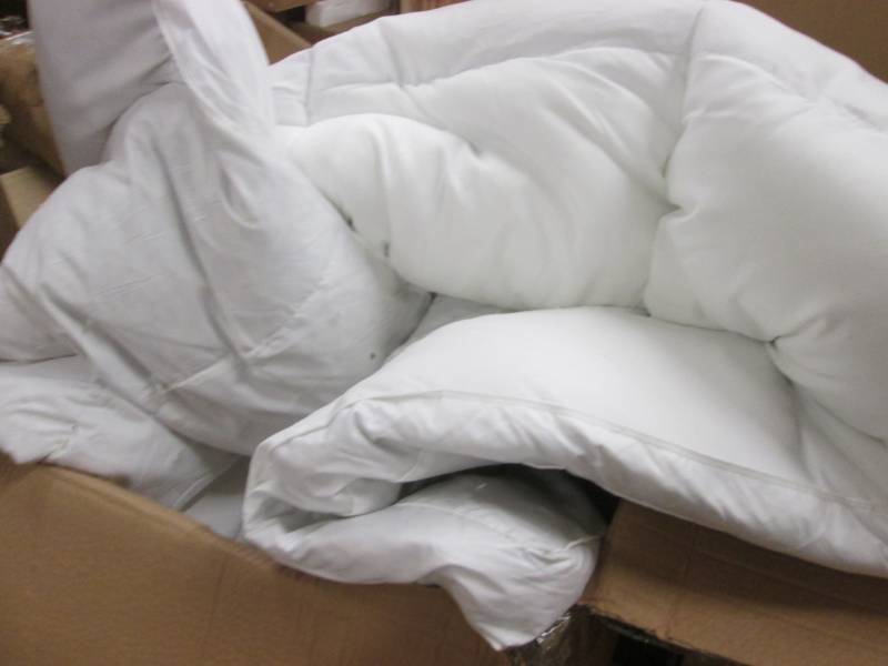 lot 98 image: Feather Mattress Topper open box Re...
