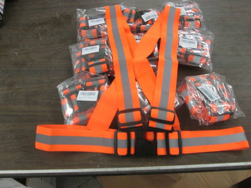 lot 165 image: Lot of 10 Reflective Adjustable Ves...