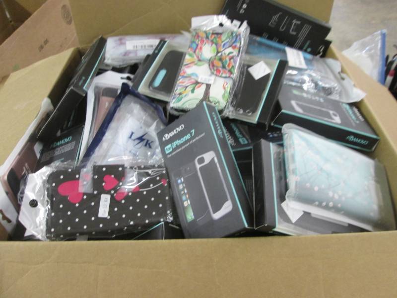 lot 166 image: Large Lot Assorted Cell Phone Cases...