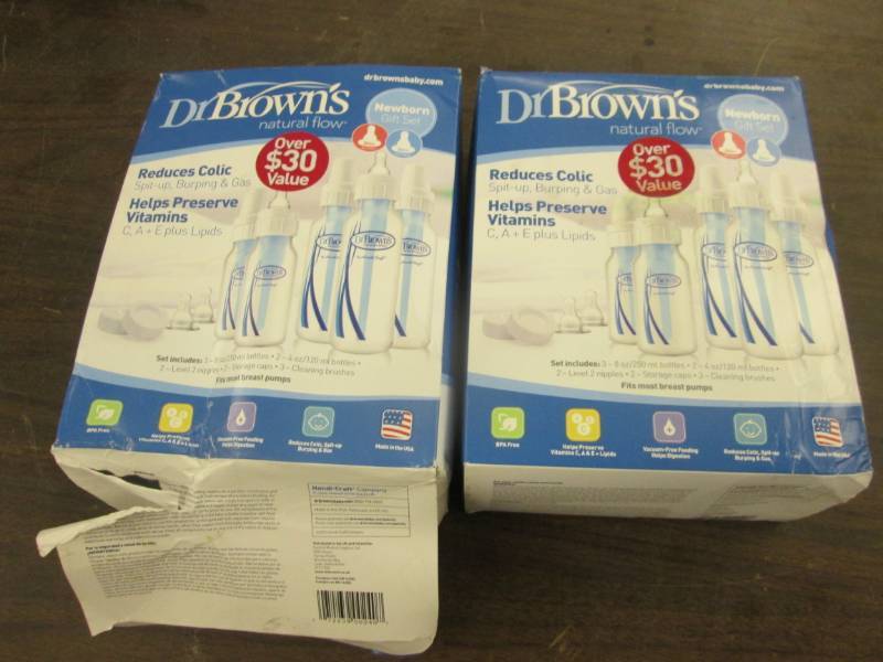 lot 171 image: Lot of 2 Dr. Browns Newborn Bottle...