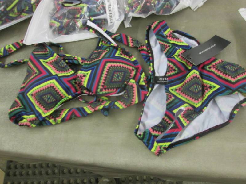 lot 212 image: 8 Medium & XL Bikinis...