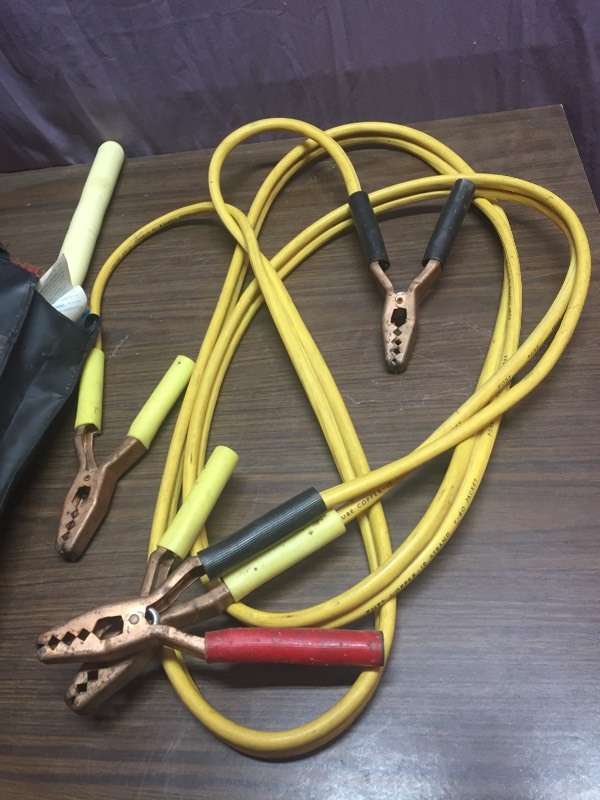 lot 25 image: Booster Cables & Car Duster