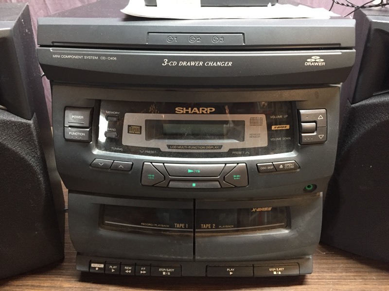 lot 43 image: Sharp Stereo