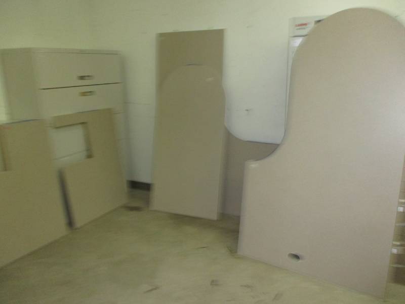 lot 6 image: 5 counter tops 2 at 30m x 42, 1-30 x 42, 1 30x 60 and 71 34 x 60x30 corner L shaped and 71 34 x 42x30 curved corner see pics
