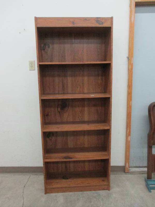 lot 39 image: Book case 28 12 x 12 x 72 high