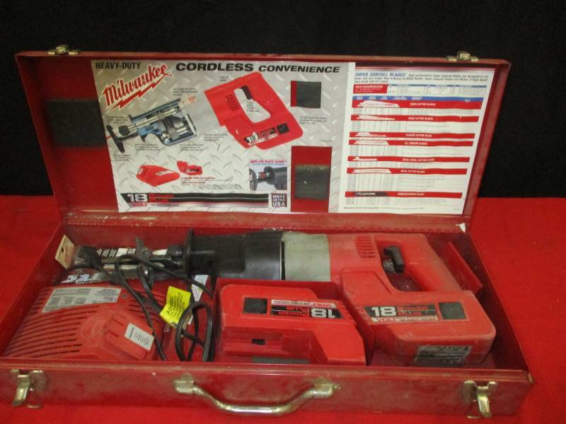 lot 81 image: 18 Volt Sawsall in Case