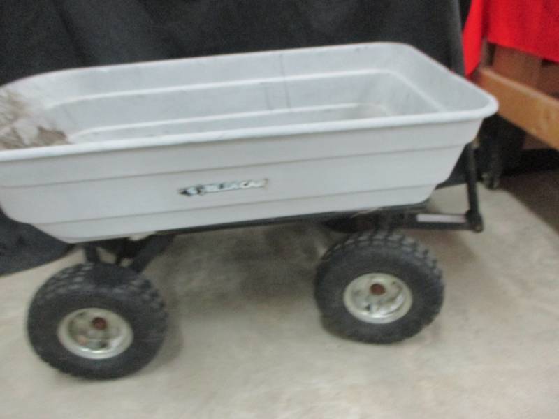 lot 91 image: Nice Garden Cart