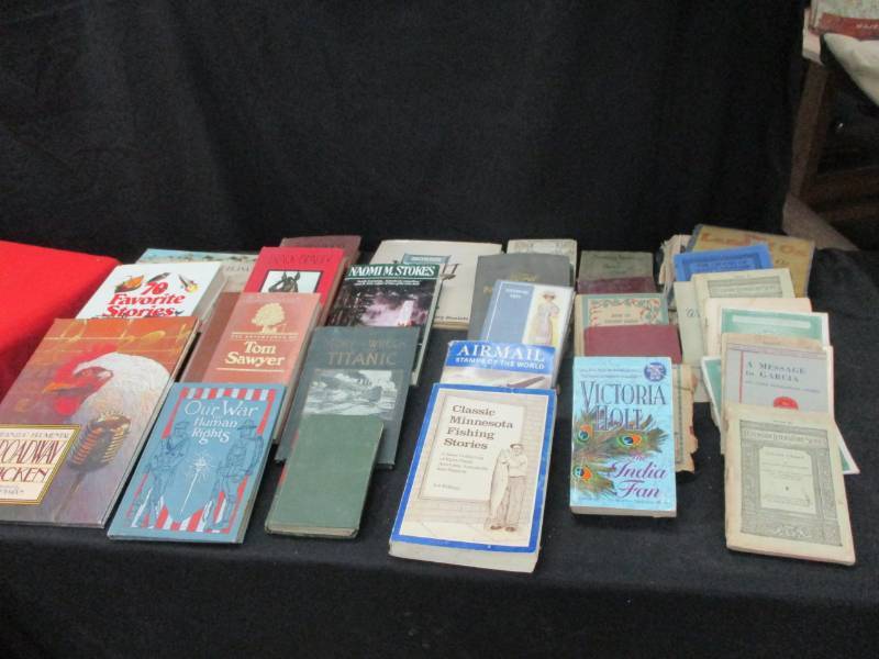 lot 112 image: Misc Books