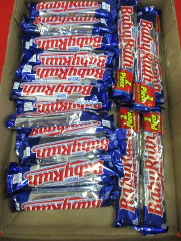 lot 116 image: 33 Baby Ruth Candy Bars