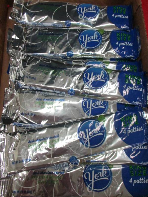 lot 132 image: 20 double york pattie bars