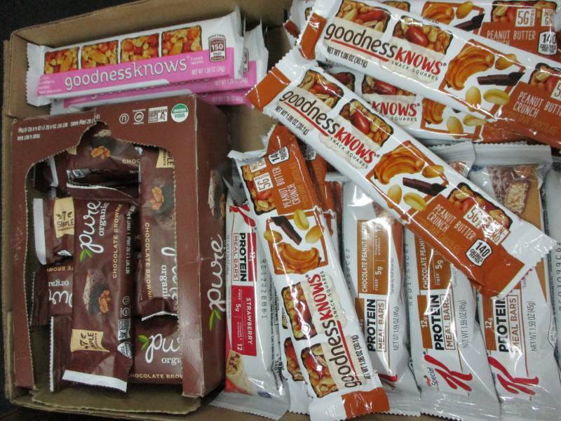 lot 146 image: 39 Breakfast Protein Bars