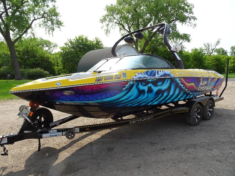 2012 Centurion Enzo wake boat