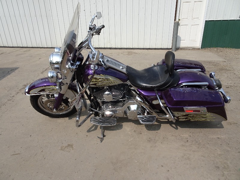 2003 Harley Davidson Road King Classic