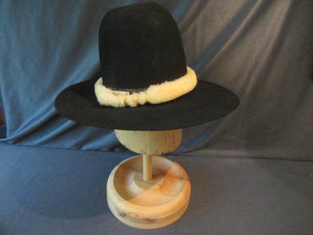 Hat Stand & Hats