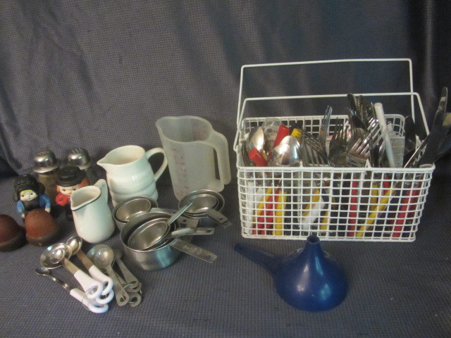 Servingware