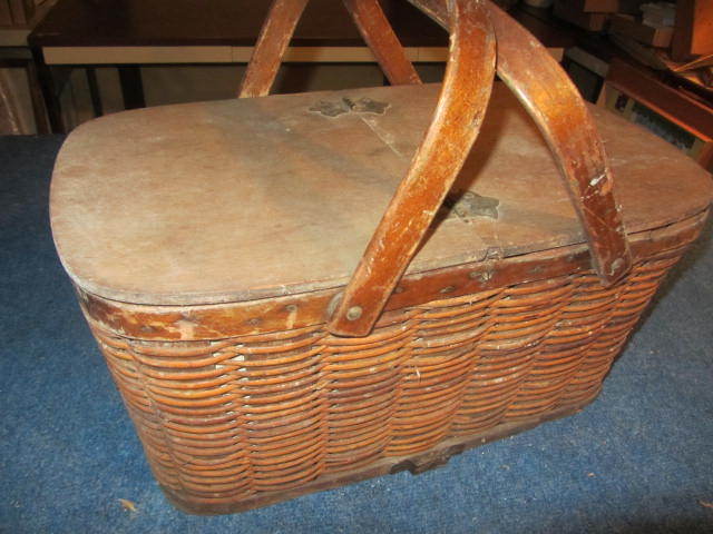 Vintage Picnic Basket