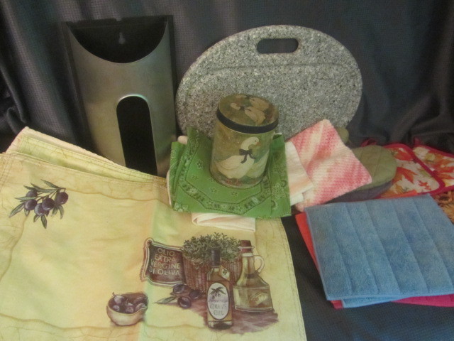 Kitchen Linens