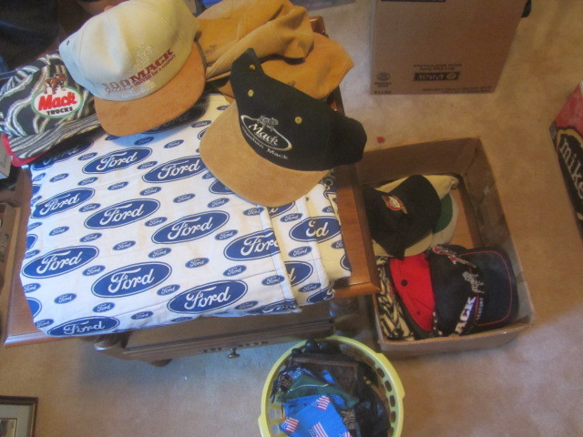 Mack Hats, Ford Blanket
