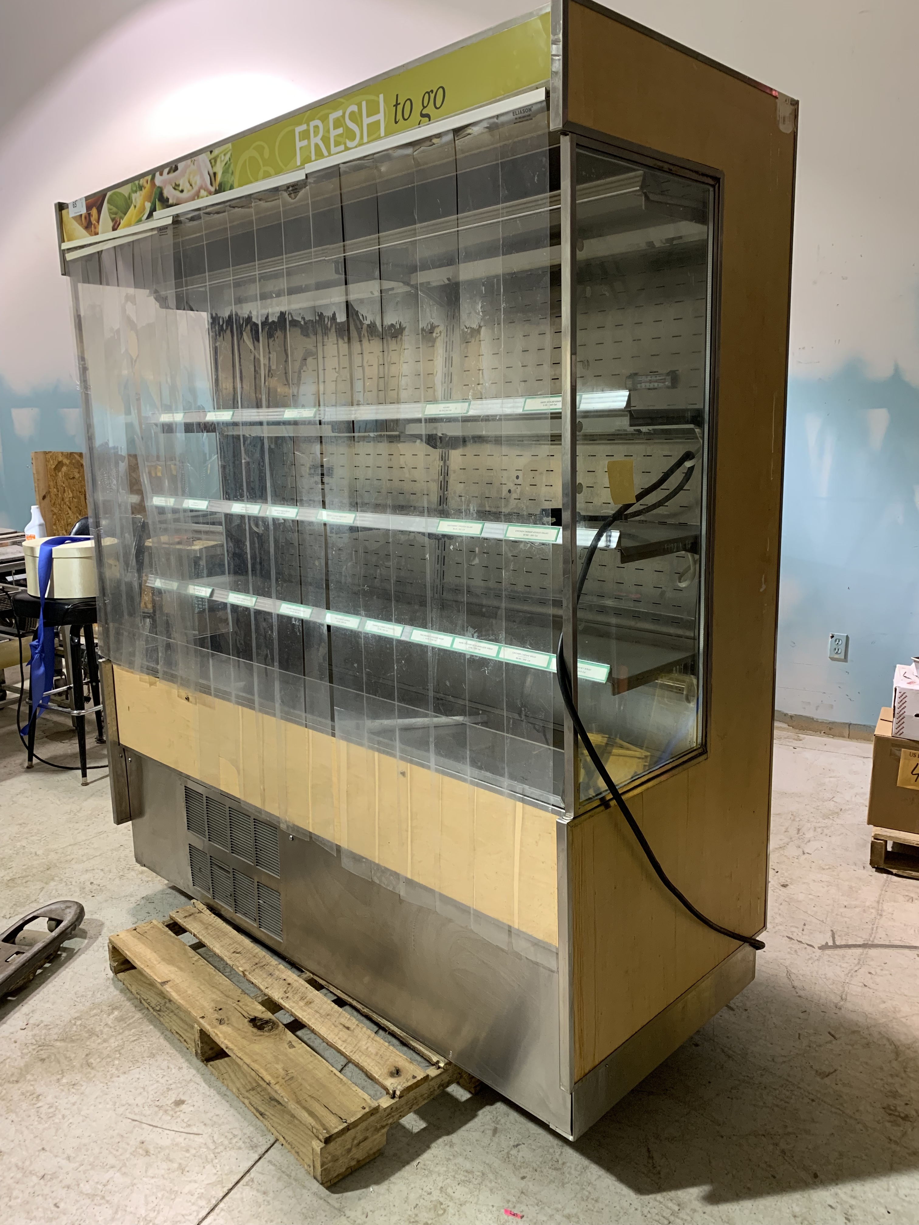 lot 19 image: Federal Industries Refrigerated Self-Serve High Profile Merchandiser.  240V Model RSSM-678SC-3Runs CoolsDelivery is Available