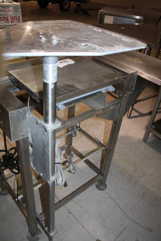 lot 31 image: Hobart Shrink Wrap Machine