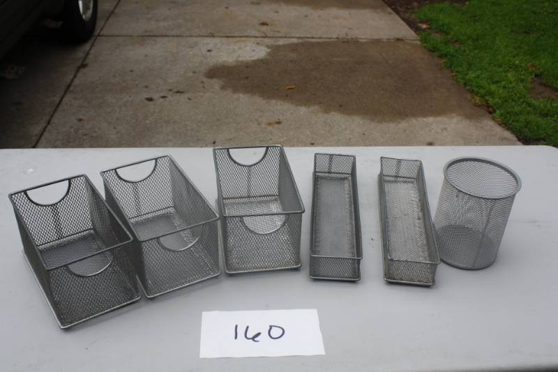 lot 160A image: Mesh Office Containers