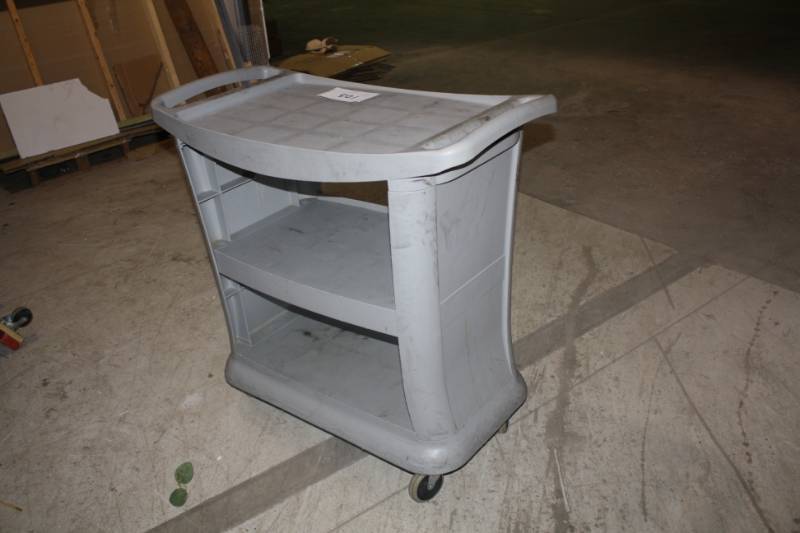 lot 105 image: Utility Cart