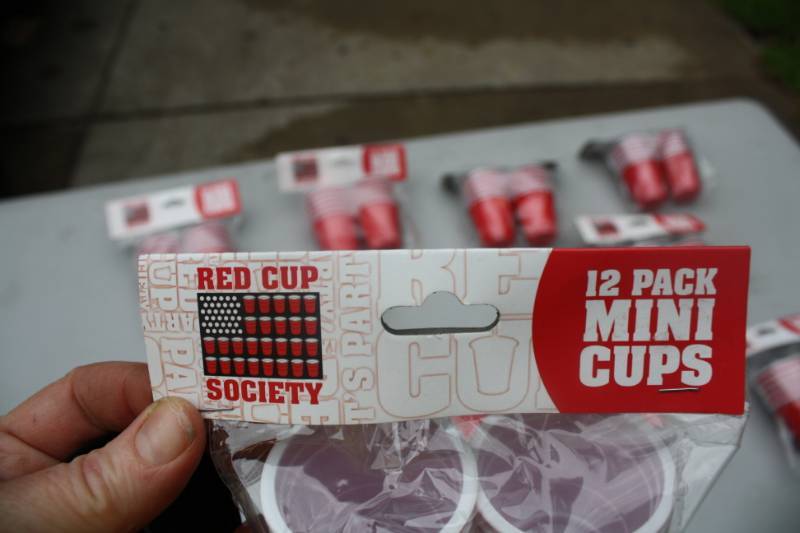 lot 151 image: Mini Cups