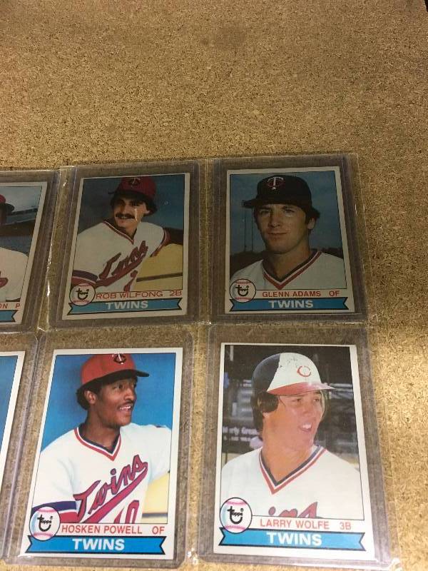 lot 72 image: Minnesota Twins Vintage Cards