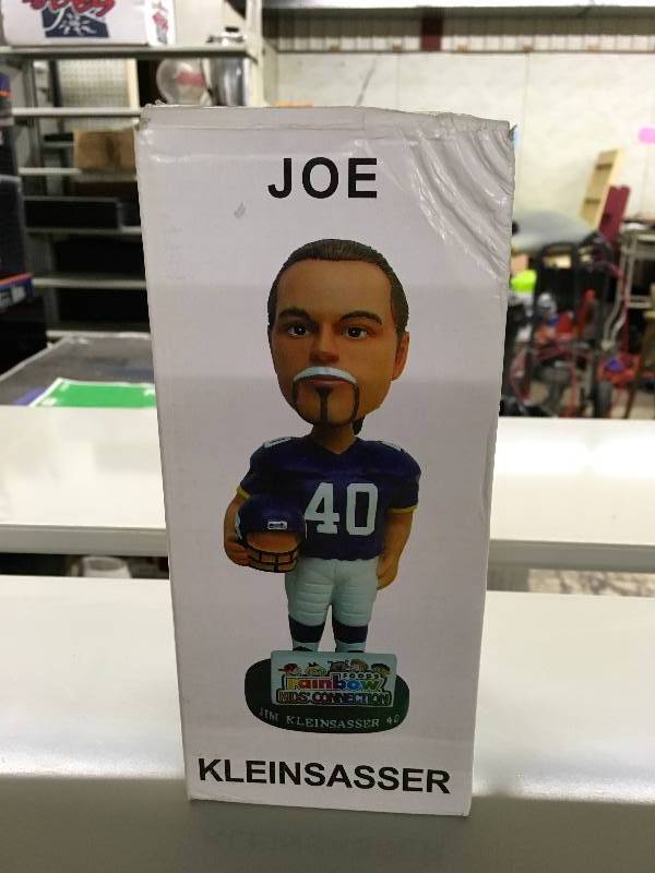 lot 8 image: Jim Kleinsasser - Got Milk Bobble Head