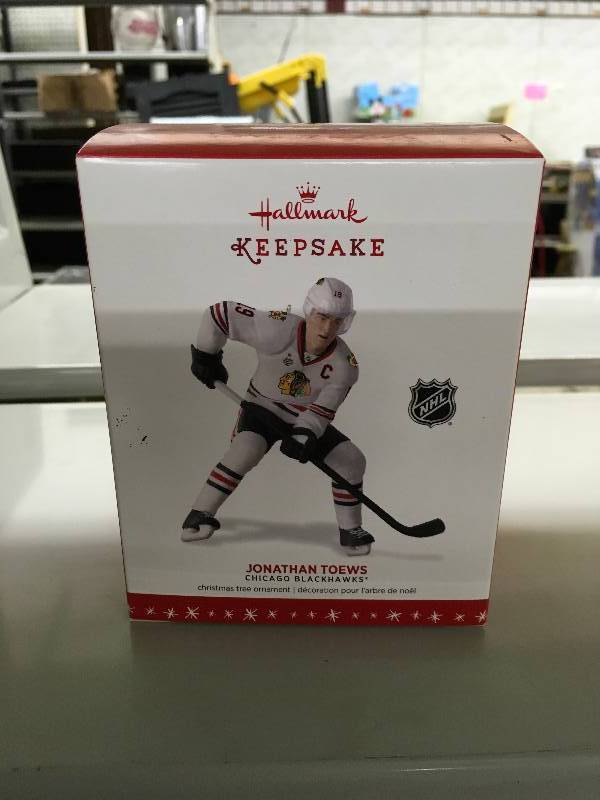 lot 37 image: Hallmark Keepsake Jonathan Toews Away Jersey Ornament