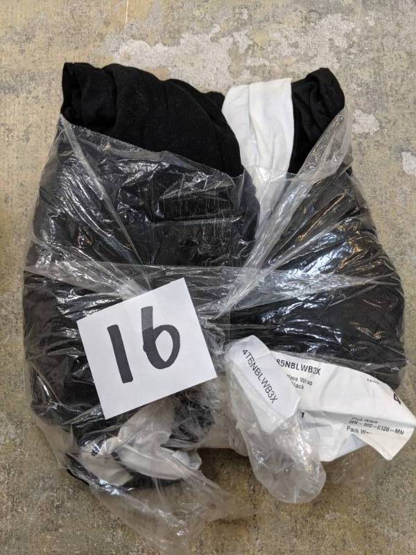 lot 16 image: Summer B Womens Wrap Maxi Dress black 3X NEW