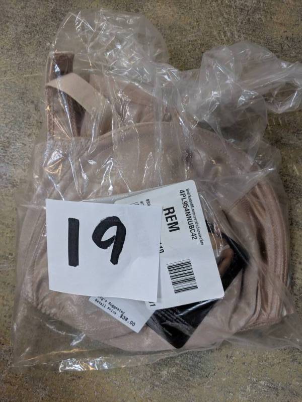 lot 19 image: Bali Satin Minimizer Underwire Bra nude 42C NEW