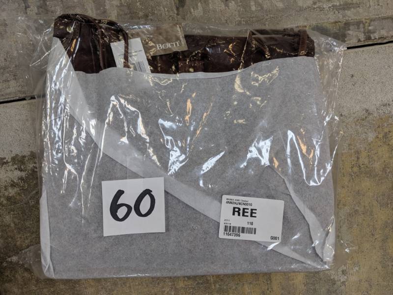 lot 60 image: Born Bronco Hobo Bag chestnut NEW