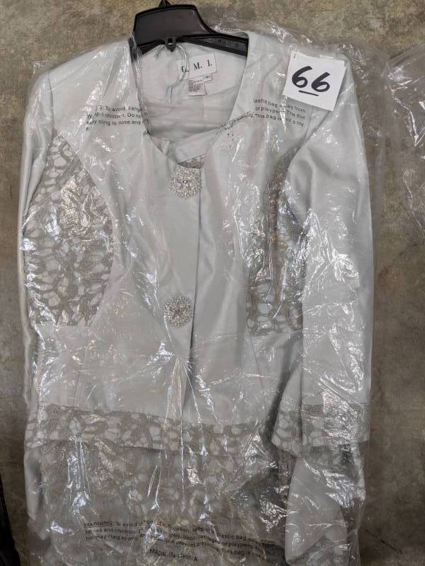 lot 66 image: GMI 2-pc. Long Peplum Lace Skirt Suit pale grey 16 NEW